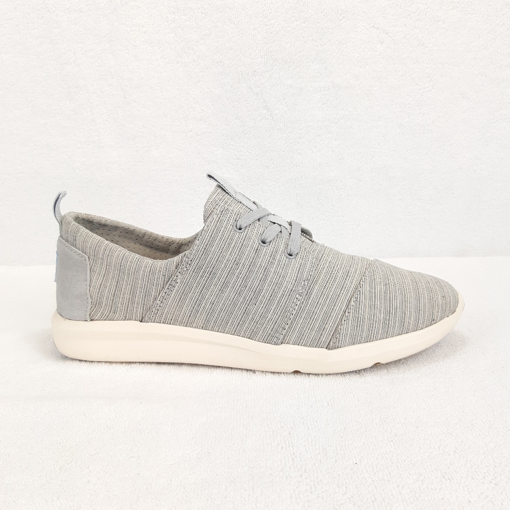 NWOT. TOMS LACE UP GRAY SNEAKERS - Picture 2 of 15